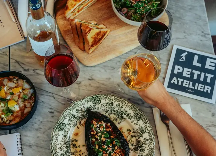 A TABLE ! L'essentiel des accords mets-vins