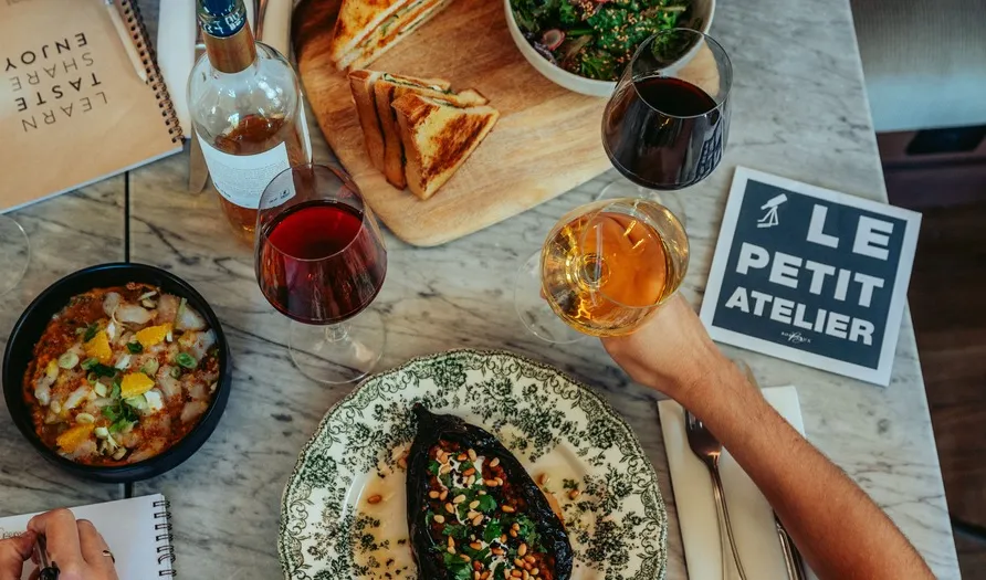 A TABLE ! L'essentiel des accords mets-vins