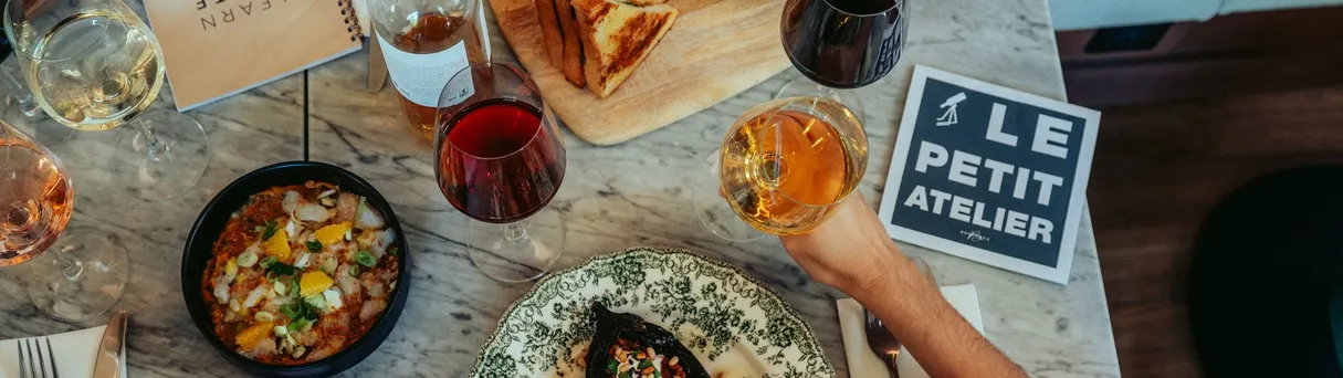 A TABLE ! L'essentiel des accords mets-vins-0