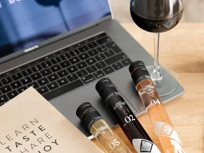 Formation professionnelle en oenologie en ligne : un format court et interactif