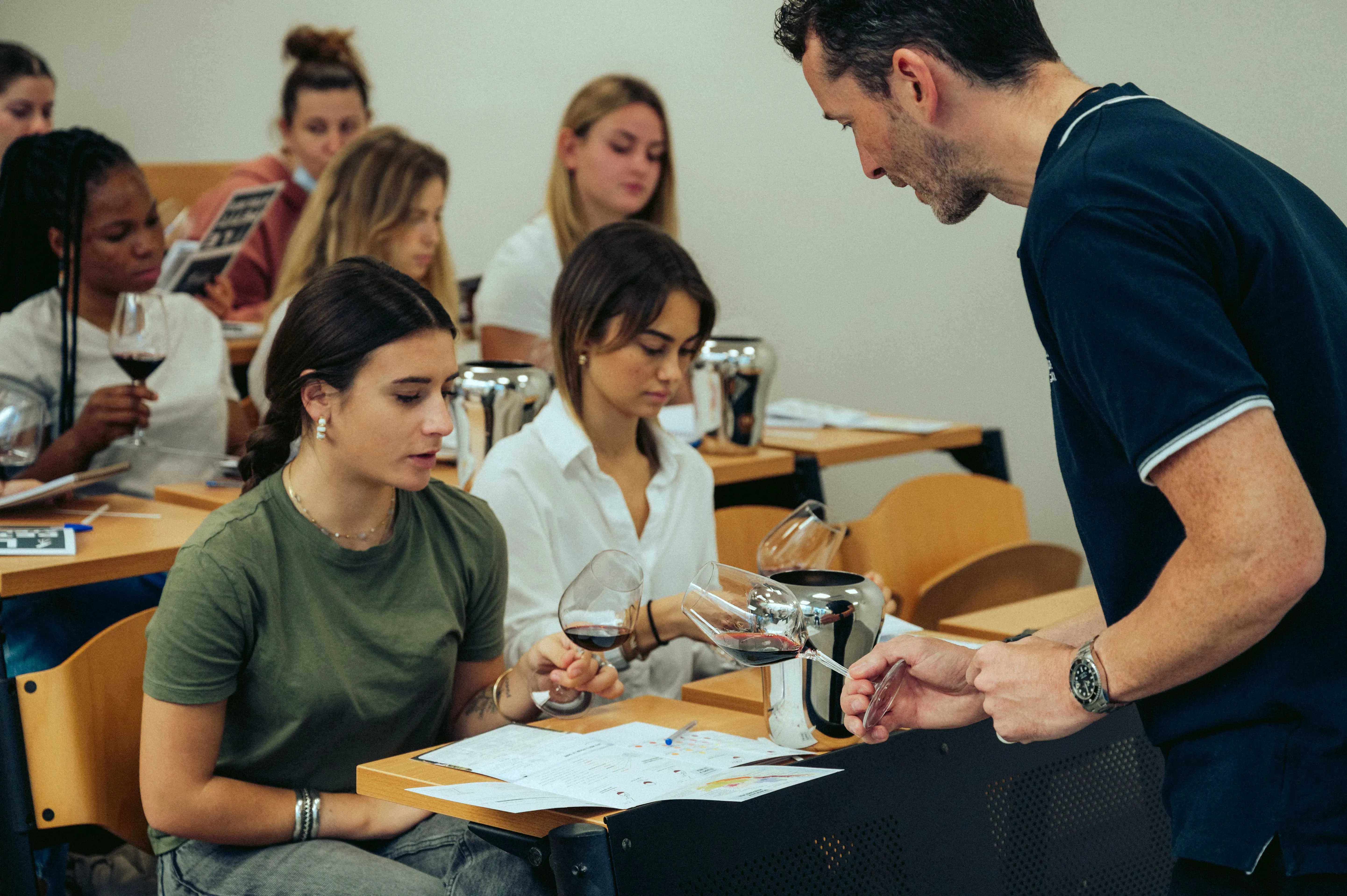 Our wine courses for future wine professionals